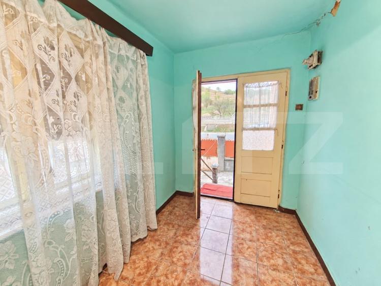 Casa de vanzare, 119 mp, teren 5.300 mp, zona Mihaiesti - 12