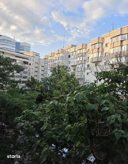 Garsonieră decomandată în Muncii
