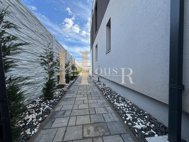 Duplex cu 5 camere cu Canalizare în Dumbrăvița