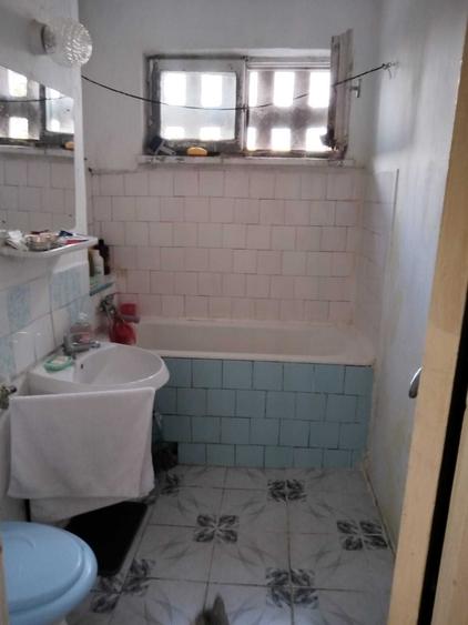 Apartament cu 2 camere semidecomandat în Valea Rosie