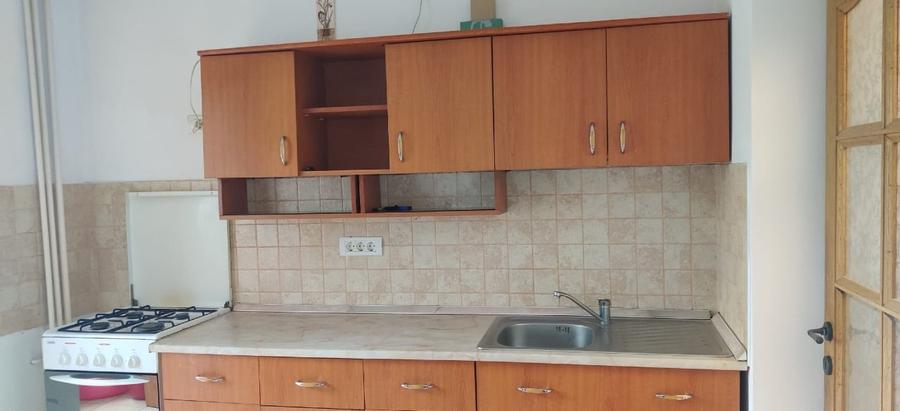 Apartament cu 2 camere decomandat, mobilat în Dristor