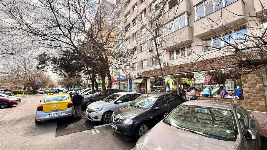 Spațiu comercial, de 90 mp, în Mihai Bravu
