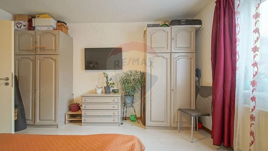 Casă cu 3 camere cu Teren 302 Mp în Blumăna