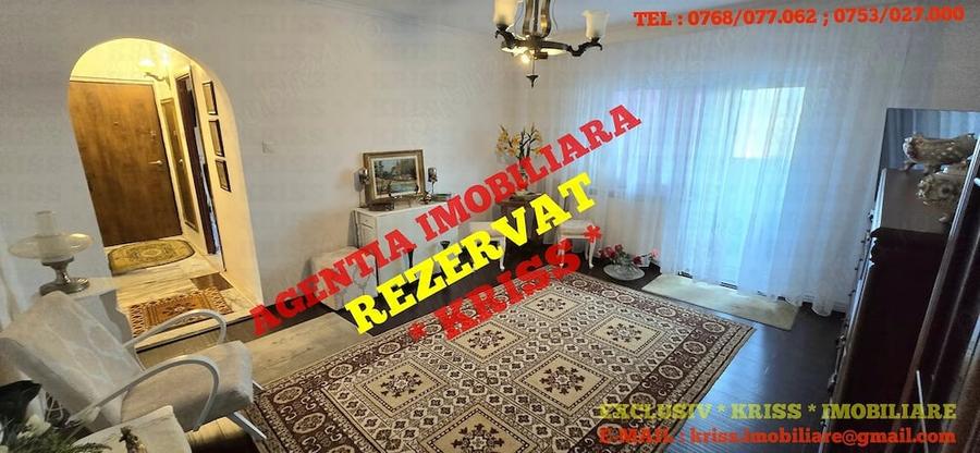 Apartament cu 4 camere decomandat în Exercițiu