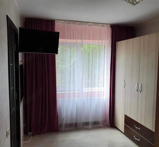 Inchiriez garsoniera in zona Rahova, centrala proprie - 2