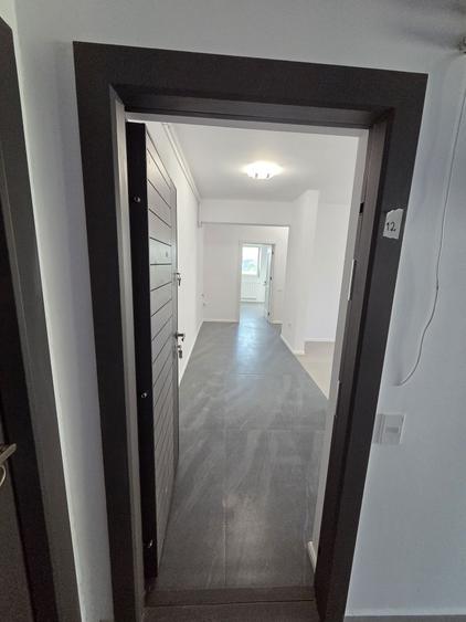 Apartament cu 2 camere decomandat în Fundeni