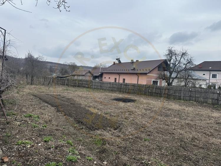 Teren Construcții intravilan de 1304 mp, în Gorganu