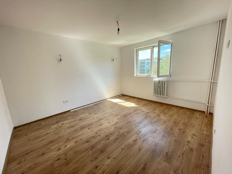 Garsonieră decomandată în Tătărași