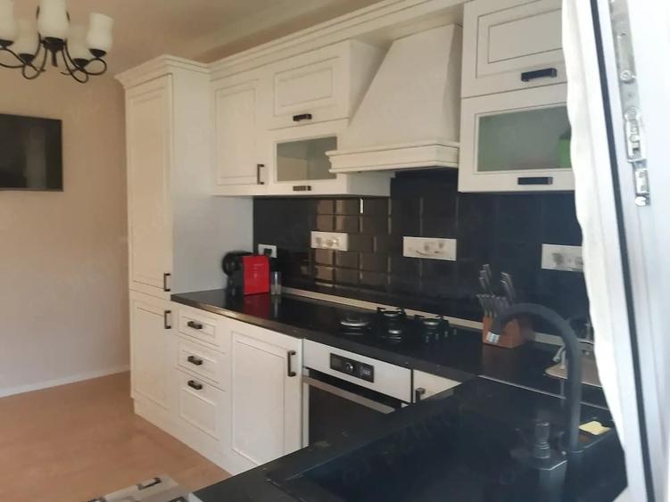 Casă cu 3 camere cu Teren 426 Mp în Bucium