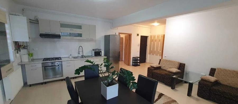 Apartament cu 3 camere, mobilat în Florești