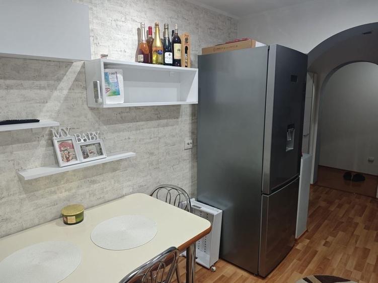 Apartament cu 2 camere decomandat în Sud