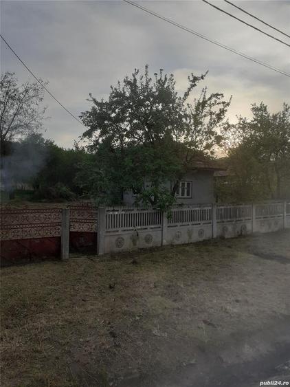 Casă cu 2 camere în Zătreni