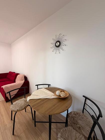 Apartament cu 2 camere decomandat în Pipera