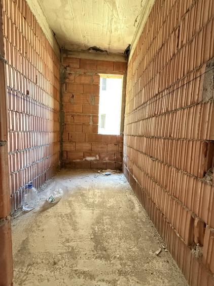 Apartament cu 3 camere în Giroc