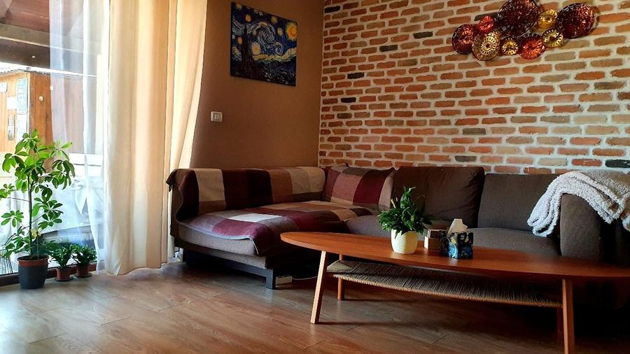 Casă cu 4 camere cu Canalizare în Giroc