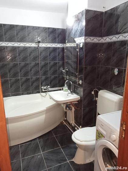 Apartament cu 2 camere semidecomandat în Micro 11