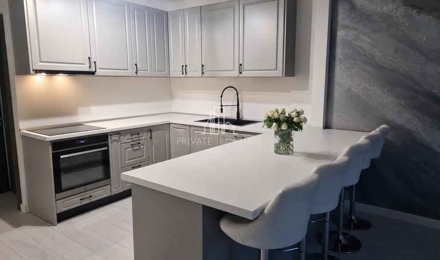 Apartament cu 2 camere decomandat în 7 Noiembrie