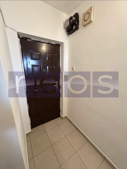 Apartament cu 2 camere decomandat, mobilat în Titan