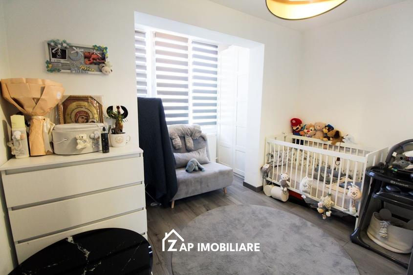 Apartament cu 3 camere decomandat, mobilat în Tudor