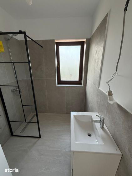 Casă cu 4 camere cu Teren 359 Mp în Cernica