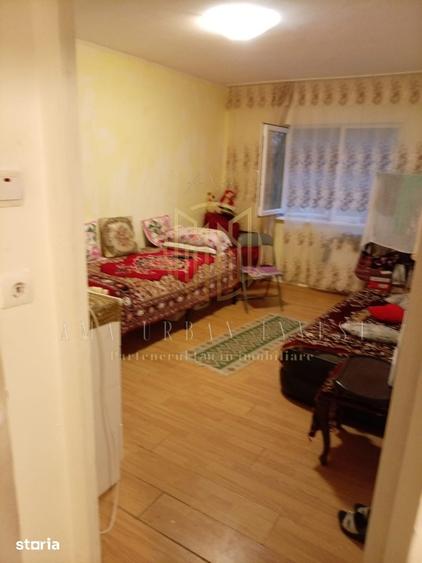 Garsonieră decomandată în Progresul
