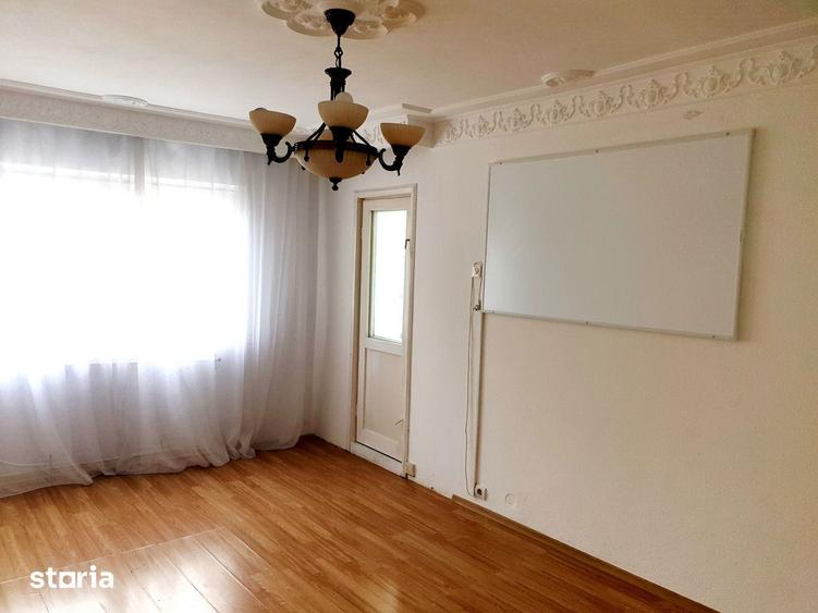 Apartament cu 2 camere în Micro 17