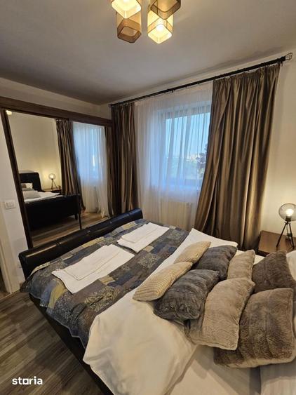 Apartament cu 3 camere semidecomandat în Aviației