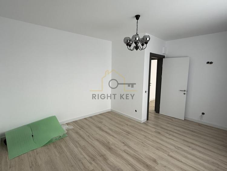 Casă individuală cu 4 camere cu Teren 250 Mp în Clinceni