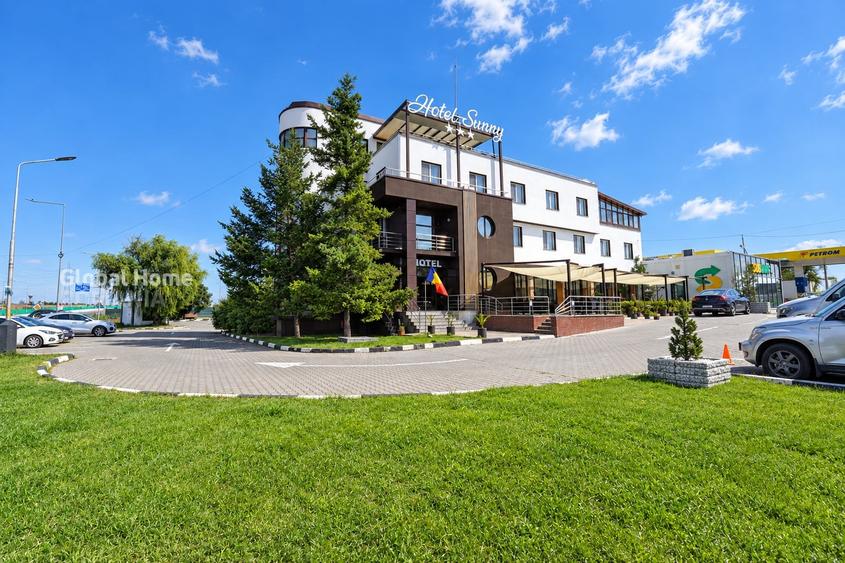 Hotel/Pensiune, de 1,480 mp, în Est