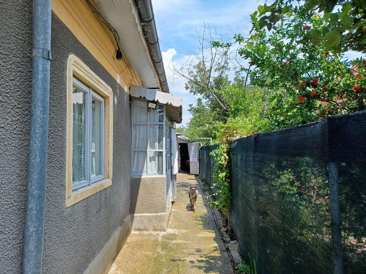 Casă cu 4 camere în Central