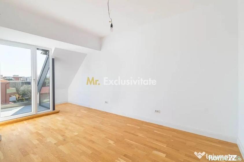 Apartament cu 4 camere decomandat în Sisești