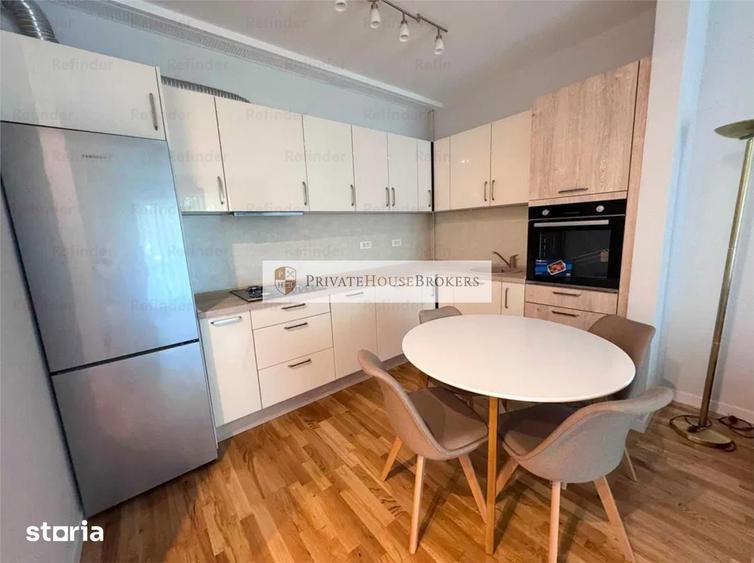 Apartament cu 2 camere semidecomandat în Dămăroaia