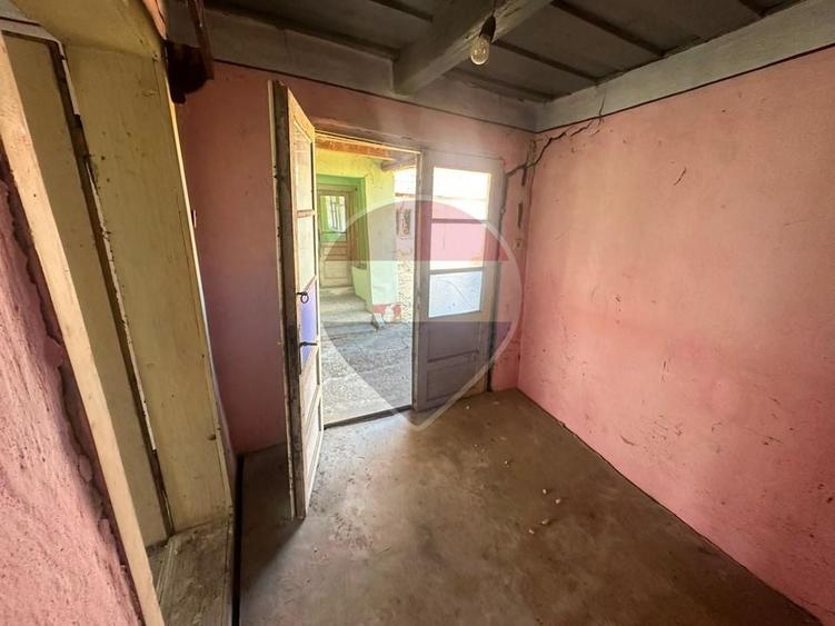 Casă individuală cu 3 camere cu Teren 1151 Mp în Săldăbagiu Mic