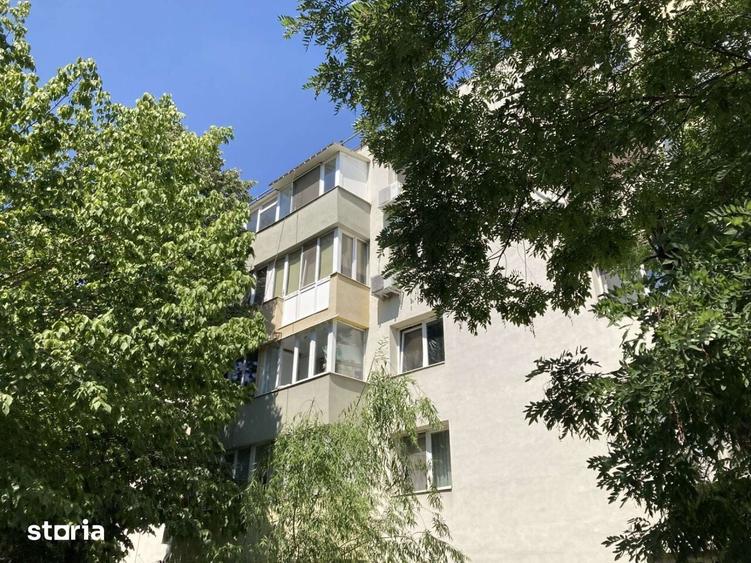 Apartament cu 2 camere semidecomandat în Obor