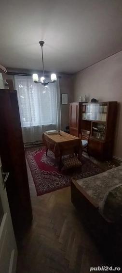 Apartament cu 2 camere decomandat în Petros