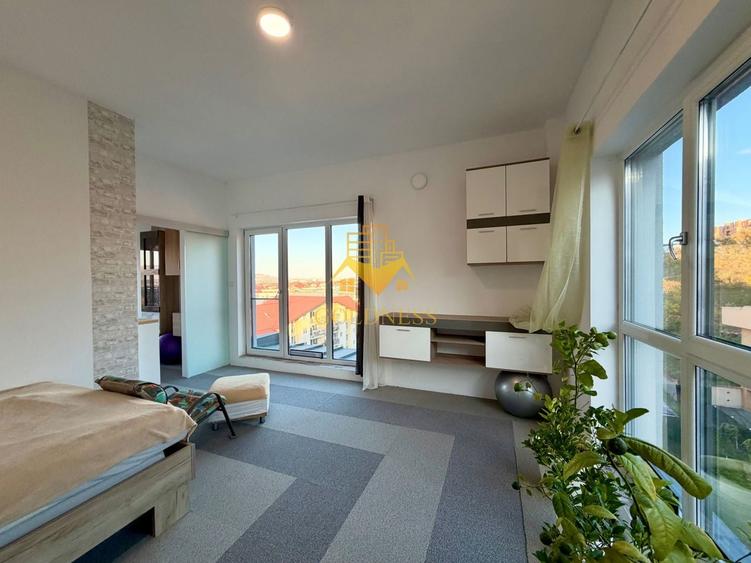 Apartament cu 2 camere semidecomandat, mobilat în Florești