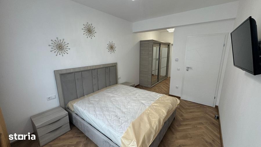 Apartament 3 camere - 102 mp, 2 bai, parcare inclusa - Turni?or - 7