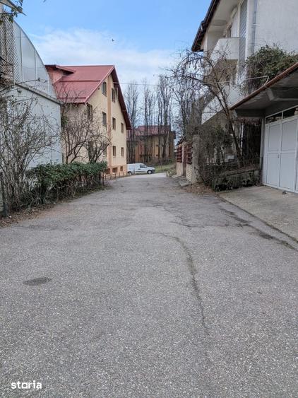 Teren de 700 mp, în Craiovei