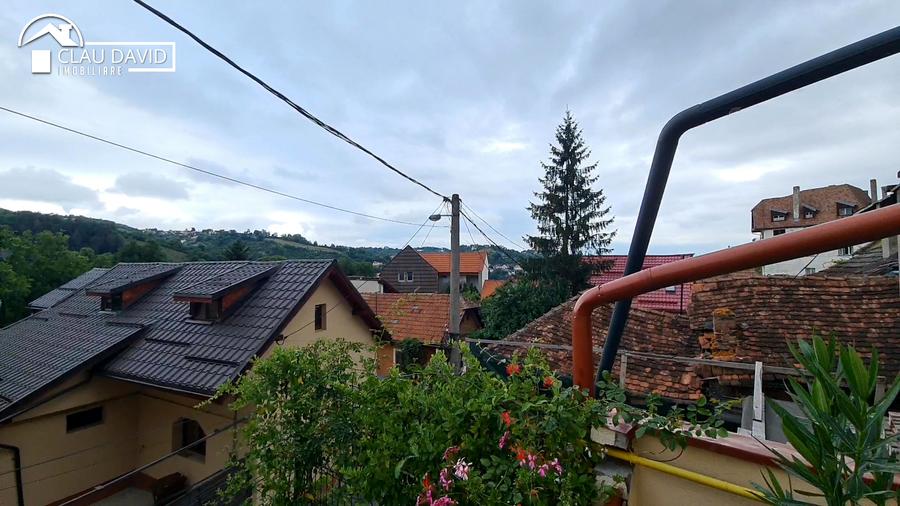 Casă individuală cu 3 camere cu Canalizare în Schei