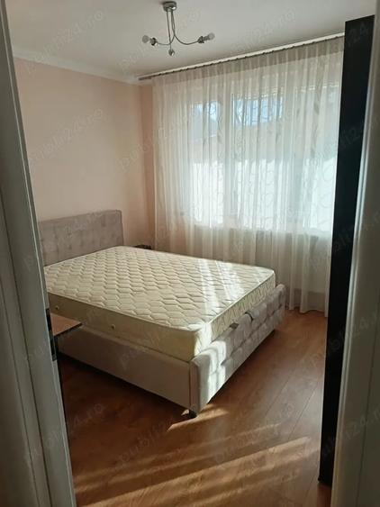 Apartament cu 2 camere semidecomandat în Gara de Nord