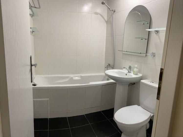 Apartament cu 2 camere decomandat în City Park Mall