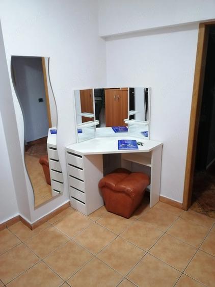 Apartament cu 3 camere decomandat în Ultracentral