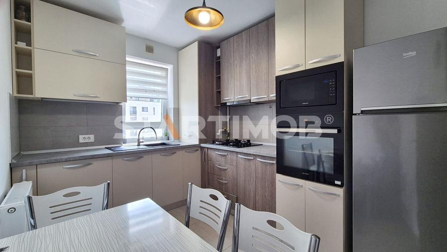 Apartament cu 2 camere decomandat, mobilat în Tractorul