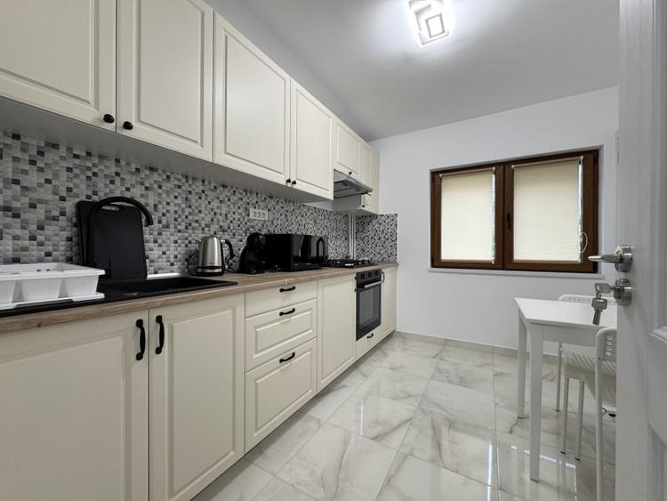 Apartament cu 2 camere decomandat, mobilat în Unirii