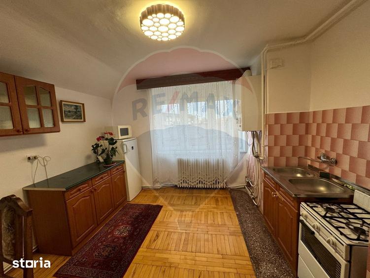 Apartament cu 2 camere decomandat în Orașul Vechi