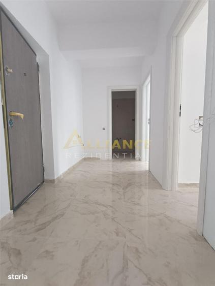 Apartament cu 2 camere decomandat în Apărătorii Patriei