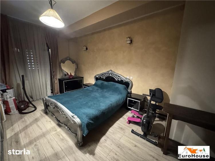 Apartament cu 3 camere decomandat în Ampoi 3