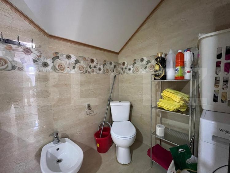 Casă individuală cu 4 camere cu Canalizare în Calea Clujului