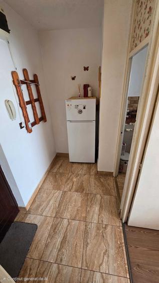 Garsonieră decomandată în Central