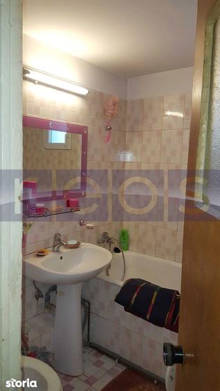 Apartament cu 3 camere decomandat, mobilat în Dristor